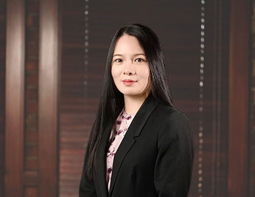 Helen Dong 